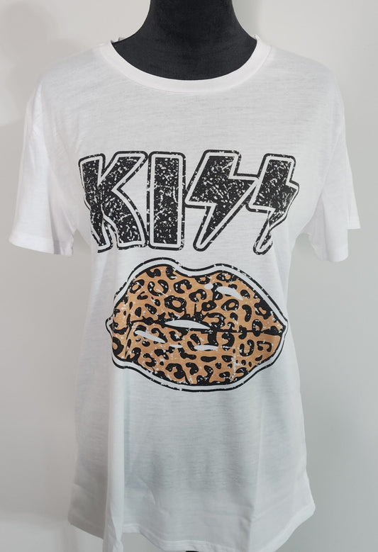 Kiss Lips Graphic Tee image 0
